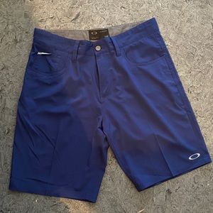 Oakley Navy Blue Flat Front Golf Shorts sz 34